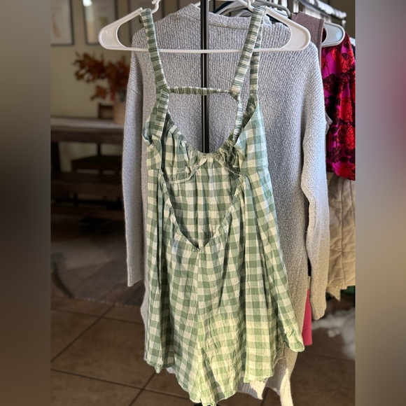 Princess Polly Gingham Women's Romper - Picture 4 of 10